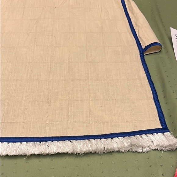 Chic Long Sleeve Dress with Blue Embroidery size Medium - Picture 10 of 11